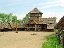Biskupin. Muzeum Archeologiczne (fot. Marek i Ewa Wojciechowscy)