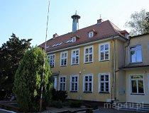 Czernina. Zabytkowa szkoła (fot. Łukasz Konieczny)