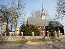 Wierzchy. Drewniany kości&oacute;ł parafialny p.w. św. Mikołaja, 1727 r. (fot. Tomasz Szwagrzak)