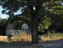 Pątnów. Zespół dworsko-parkowy z XIX w. (fot. Maciej Kronenberg)