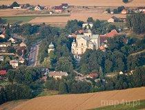 Poświętne. Zesp&oacute;ł klasztorny Filipin&oacute;w (fot. Kacper Dondziak)