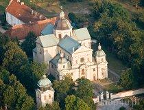 Poświętne. Zesp&oacute;ł klasztorny Filipin&oacute;w (fot. Kacper Dondziak)