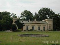 Skierniewice. Zespół pałacowy arcybiskupów. Oranżeria (fot. Dominika Pusta.)