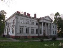 Walichnowy. Pałac klasycystyczny z XIX w. (fot. Bartosz Stępień)