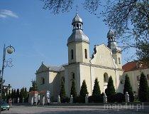 Wieruszów. Zespół klasztorny paulinów, 2 poł. XVII, 1880 r. Kościół rzymsko-katolicki p.w. św. Ducha, 1676, 1880r. - Sanktuarium Pana Jezusa Pięciorańskiego (fot. Tomasz Szwagrzak)
