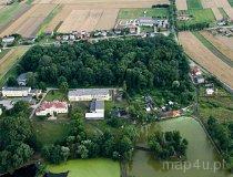 Wojsławice. Dw&oacute;r (fot. Kacper Dondziak)