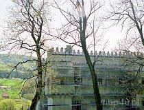 Szymbark. Dw&oacute;r (fot. Marek i Ewa Wojciechowscy)