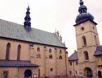 Stary Sącz. Klasztor klarysek i sanktuarium św. Kingi (fot. Marek i Ewa Wojciechowscy)