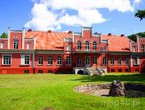 Wejherowo. Zespół pałacowy, obecnie Muzeum Piśmiennictwa i Muzyki Kaszubsko-Pomorskiej (fot. Marek i Ewa Wojciechowscy)