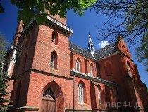 Rzepiennik Biskupi. Kościół pw. Wniebowzięcia NMP (fot. Marek i Ewa Wojciechowscy)
