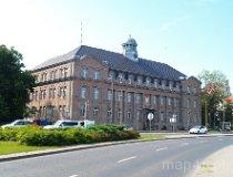 Zabrze. Budynek dyrekcji huty „Donnersmarck” (fot. Bartosz Dębowski)
