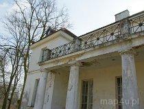 Bartosz&oacute;wka. Zesp&oacute;ł dworsko-parkowy. Dw&oacute;r (fot. Marek Krym)