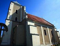 Pakosławice. Kościół pw. śś. Apostołów Piotra i Pwała (fot. Marek i Ewa Wojciechowscy)