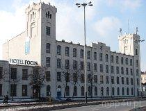 Ł&oacute;dź. Dawna fabryka Juliusza Kindermanna, obecnie hotel Focus przy ul. Łąkowej 23 (fot. Maciej Kronenberg)