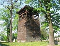 Żarn&oacute;w. Kości&oacute;ł par. pw. Kości&oacute;ł pw. św. Mikołaja. (fot. Tomasz Szwagrzak)