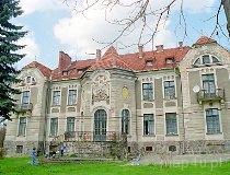 Werynia. Pałac Tyszkiewicz&oacute;w (fot. Marek i Ewa Wojciechowscy)