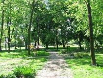 Szydł&oacute;w. Zesp&oacute;ł dworsko-parkowy. (fot. Tomasz Szwagrzak)