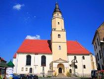 Gryfów Śląski. Kościół pw. św. Jadwigi (fot. Marek i Ewa Wojciechowscy)