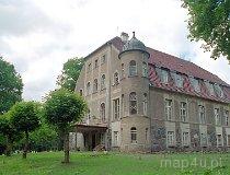 Niepoględzie. Pałac, obecnie szkoła podstawowa (fot. Marek i Ewa Wojciechowscy)
