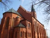 Bąk&oacute;w G&oacute;rny. Kości&oacute;ł rzymsko-katolicki p.w. św. Mikołaja Bpa, 1911-28 r. (fot. Marek Krym)