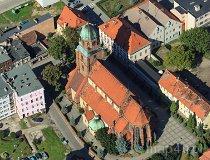 Żmigród. Kościół pw. Świętej Trójcy (fot. Kacper Dondziak)