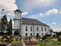 Kości&oacute;ł Ewangelicko-Augsburski w Golasowicach (fot. Krzysztof Jędryczkowski)