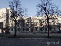 Łódź. Kościół archikatedralny pw. św. Stanisława Kostki. Pałac biskupi (fot. Maciej Bartczak)