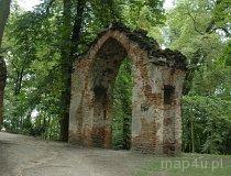 Arkadia. Park romantyczny. Domek Gotycki. (fot. Dominika Pusta.)