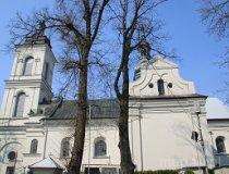 Włoszczowa. Kościół pw. Wniebowzięcia Najświętszej Maryi Panny (fot. Daria Konieczny)