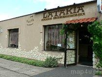 Wieluń. Pizzeria Latakia, wejście do lokalu.
Wieluń, ul. Wojska Polskiego 8. (fot. Renata Leśniak-Kordzińska)