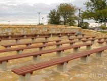 Gorzkowice. Nowy amfiteatr zbudowany na dawnym kopcu obronnego założenia palazzo in fortezza (fot. Piotr Solle)