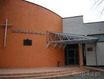 Bełchatów. Zespół klasztoru franciszkanów. Oratorium Jana Pawła II (fot. Gabriela Prus)