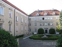 Łowicz. Gmach pomisjonarski, ob. muzeum, pl. Stary Rynek 5/7, przeł. XVII/XVIII w. (fot. Katarzyna Fischbach-Kobyłecka)