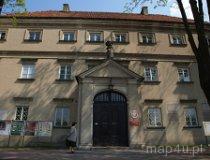 Łowicz. Gmach pomisjonarski, ob. muzeum, pl. Stary Rynek 5/7, przeł. XVII/XVIII w. (fot. Marta Pabich-Makoska)