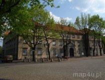 Łowicz. Gmach pomisjonarski, ob. muzeum, pl. Stary Rynek 5/7, przeł. XVII/XVIII w. (fot. Marta Pabich-Makoska)