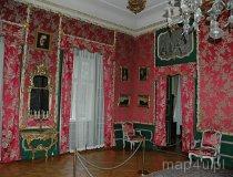 Niebor&oacute;w. Pałac Radziwiłł&oacute;w z XVIII w. Salon Czerwony. (fot. Dominika Pusta.)