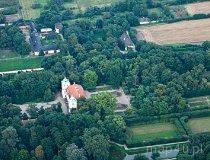 Niebor&oacute;w. Zesp&oacute;ł pałacowy (fot. Kacper Dondziak)