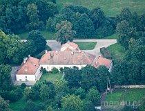 Niebor&oacute;w. Zesp&oacute;ł pałacowy (fot. Kacper Dondziak)