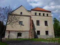 Piotrków Trybunalski. Zamek rodziny Bykowskich z XVII w., elewacja południowa (fot. Renata Leśniak-Kordzińska)