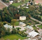 Stary Gostków. Zespół pałacowy (fot. Kacper Dondziak)