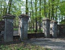 Rossocha. Park z dworem (fot. Tomasz Mazurek)