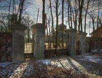 Rossocha. Zesp&oacute;ł pałacowy, 1 ćw. XX w. Pałac (fot. Marek Krym)