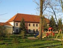 Głaz. Ośrodek wczasów dziecięcych TPD  i ośrodek jazdy konnej (fot. Bartosz Stępień)