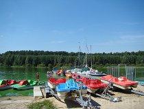 Swolszewice Małe. Widok na przystań od strony plaży. (fot. Daiusz Pawlak)