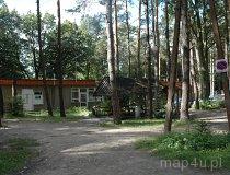 Budy Grabskie. Ośrodek Turystyki Kajakowej "Sosenka".  Domki letniskowe. (fot. Dominika Pusta.)