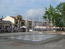 Bełchat&oacute;w. Plac Narutowicza (dawny rynek) (fot. Tomasz Szwagrzak)