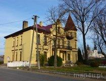 Gidle. Urząd Gminy w dawnym pałacu. (fot. Renata Leśniak-Kordzińska)