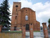 Ożarów. Kościół parafialny pw. św. Marii Magdaleny. (fot. Renata Leśniak-Kordzińska)