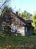 Osjaków. Dom drewniany z przełomu XIX i XX w. przy ul.Wieluńskiej 14 (fot. Renata Leśniak-Kordzińska)