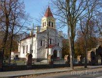 Pławno. Kościół pw. św. Stanisława Biskupa Męczennika z XIX w. (fot. Renata Leśniak-Kordzińska)